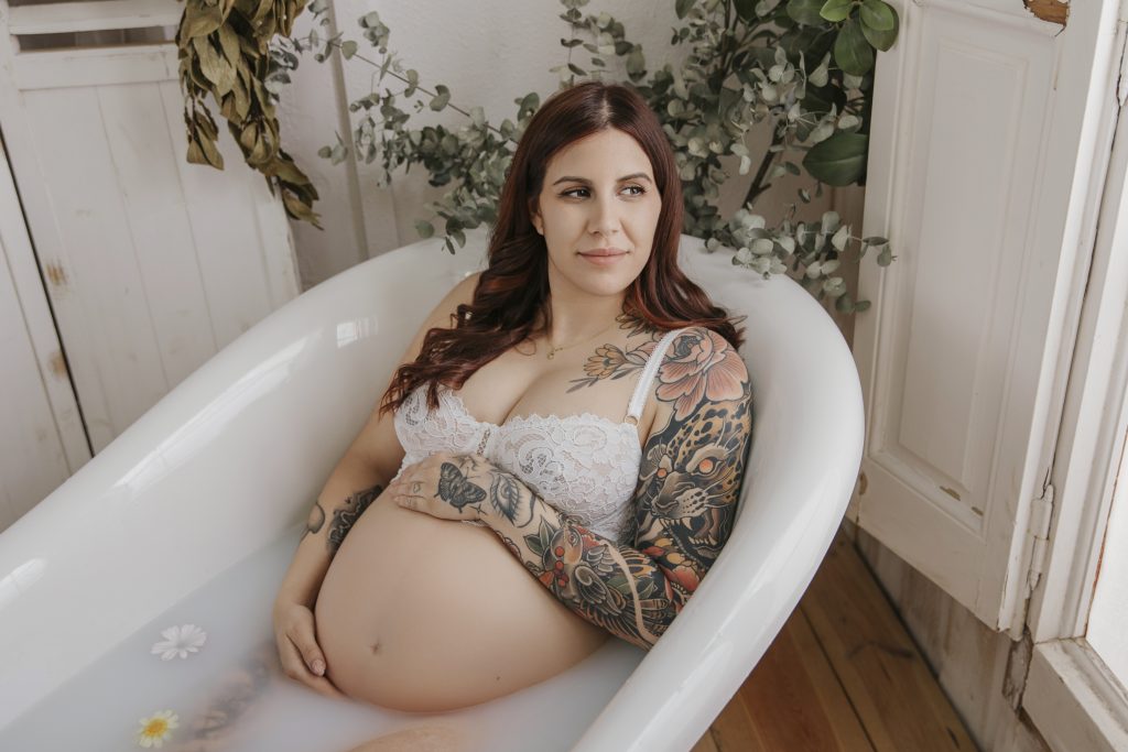 fotos embarazo baño de leche en Rubí barcleona